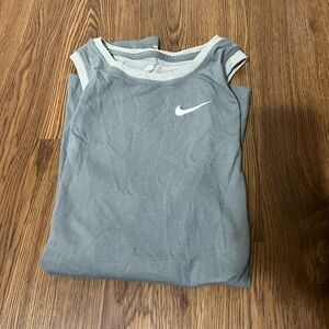 Nike Gray Trim Tank Top Size Medium